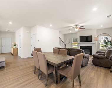 228 Whitneys Way - Photo Thumbnail 14