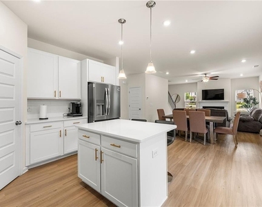228 Whitneys Way - Photo Thumbnail 13