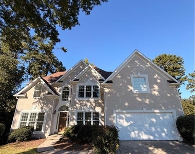 220 Forest Court - Photo Thumbnail 33