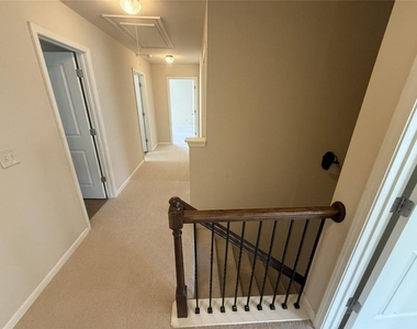 5085 Breezewood Circle - Photo Thumbnail 24