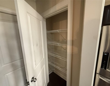 5085 Breezewood Circle - Photo Thumbnail 5