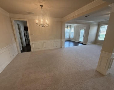 5085 Breezewood Circle - Photo Thumbnail 8