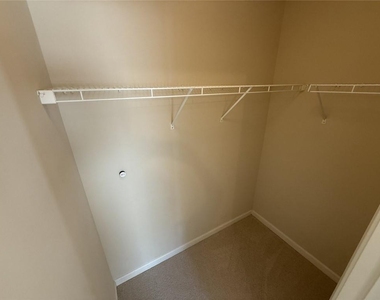 5085 Breezewood Circle - Photo Thumbnail 20