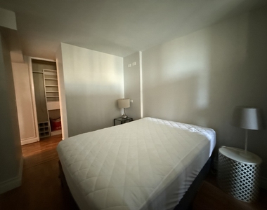 400 E Randolph Street - Photo Thumbnail 7