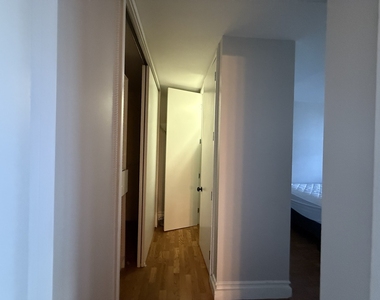 400 E Randolph Street - Photo Thumbnail 9
