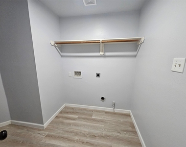 17707 Forest Haven Trail - Photo Thumbnail 40