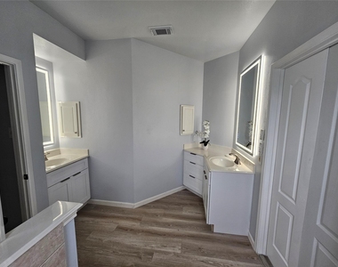 17707 Forest Haven Trail - Photo Thumbnail 25
