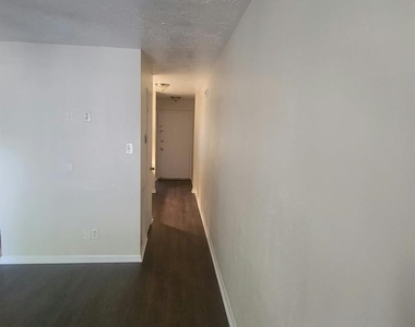 12728 Bexley Drive - Photo Thumbnail 33