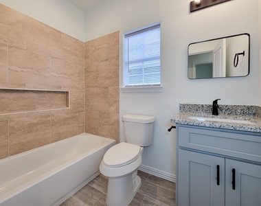 11851 Nelwood Street - Photo Thumbnail 31