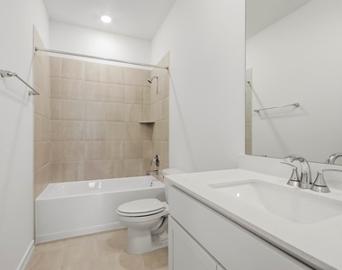 18543 Landing Meadows Lane - Photo Thumbnail 10