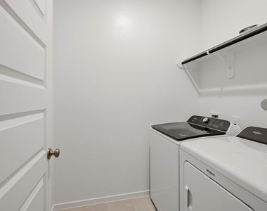 18543 Landing Meadows Lane - Photo Thumbnail 13