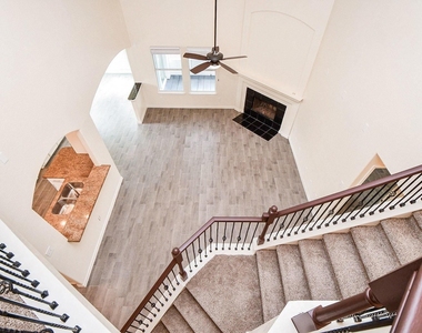 2723 Jade Forest Lane - Photo Thumbnail 12