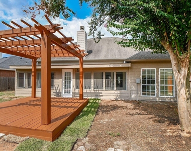 2723 Jade Forest Lane - Photo Thumbnail 32