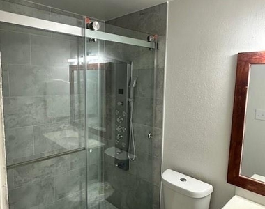 4252 Belle Park Drive - Photo Thumbnail 15