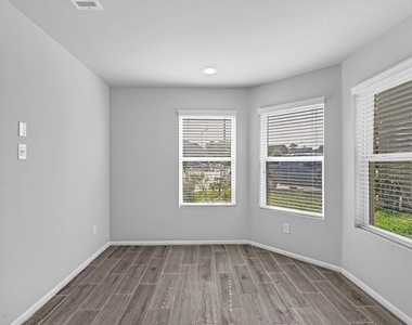 21311 Fox Walk Trail - Photo Thumbnail 3