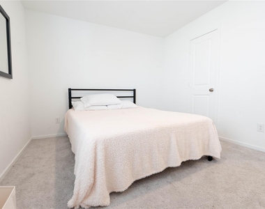 12903 Shells Lane - Photo Thumbnail 13