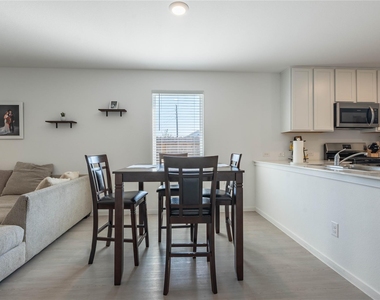 12903 Shells Lane - Photo Thumbnail 5