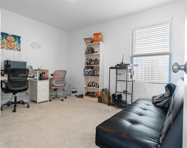 12903 Shells Lane - Photo Thumbnail 14