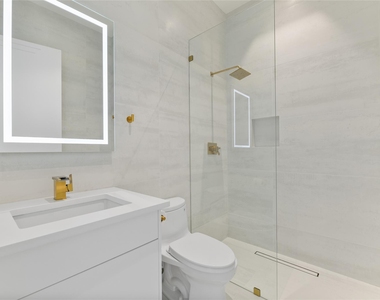3515 Hudson Court - Photo Thumbnail 32