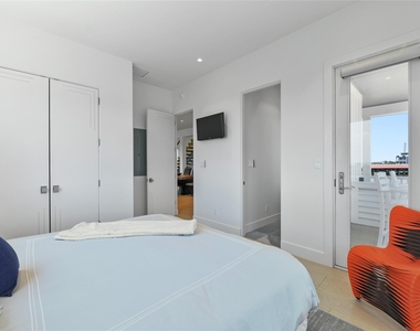 3515 Hudson Court - Photo Thumbnail 17