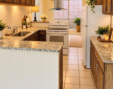 22402 Fincastle Drive - Photo Thumbnail 2
