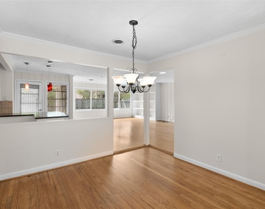 3023 Fairhope Street - Photo Thumbnail 6