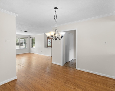 3023 Fairhope Street - Photo Thumbnail 7