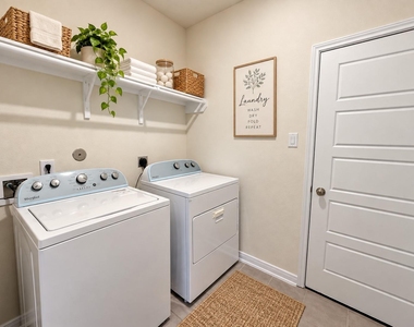 7818 Rustic Lariat Dr - Photo Thumbnail 34