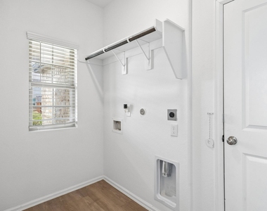 18402 Summit Ranch Drive - Photo Thumbnail 17