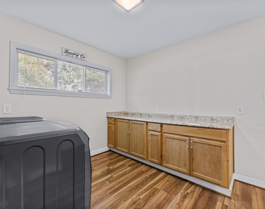 10613 Willowgrove Drive - Photo Thumbnail 12