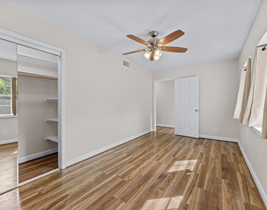 10613 Willowgrove Drive - Photo Thumbnail 26