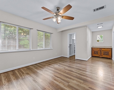 10613 Willowgrove Drive - Photo Thumbnail 30