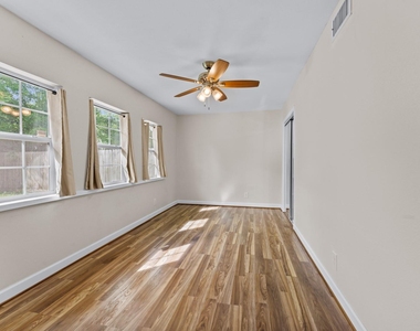 10613 Willowgrove Drive - Photo Thumbnail 25