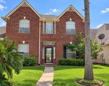 14715 Wynbourn Way - Photo Thumbnail 1
