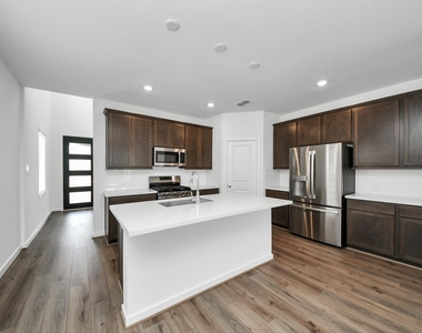 9231 Willowbank Gap Lane - Photo Thumbnail 32