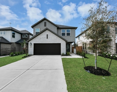 9231 Willowbank Gap Lane - Photo Thumbnail 1