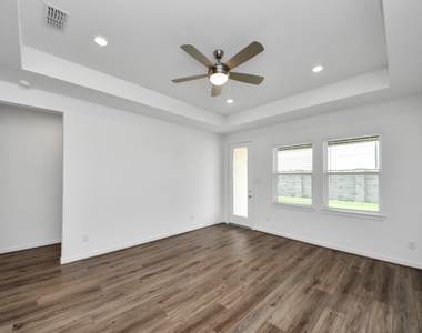 9231 Willowbank Gap Lane - Photo Thumbnail 37
