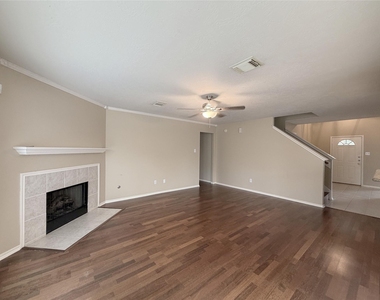 16438 Redbud Berry Lane - Photo Thumbnail 7