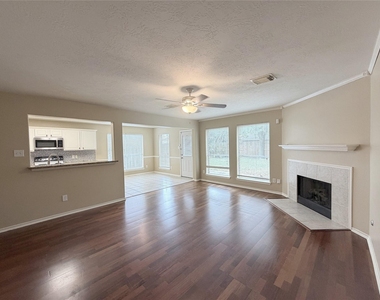 16438 Redbud Berry Lane - Photo Thumbnail 5