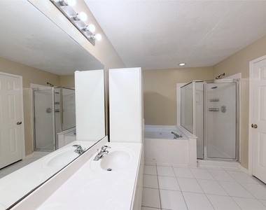 16438 Redbud Berry Lane - Photo Thumbnail 16
