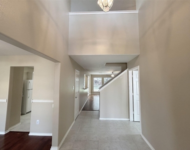 16438 Redbud Berry Lane - Photo Thumbnail 3