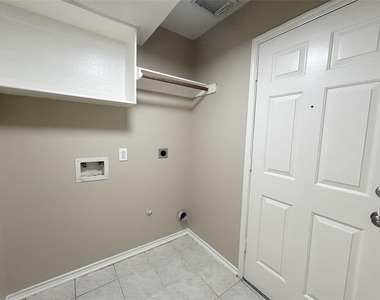 16438 Redbud Berry Lane - Photo Thumbnail 30