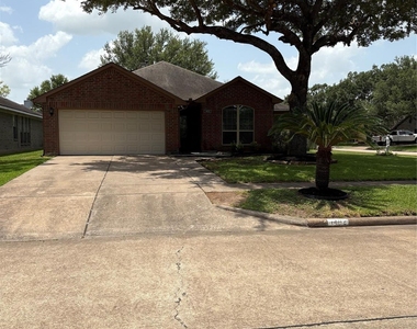 1402 Township Court - Photo Thumbnail 2