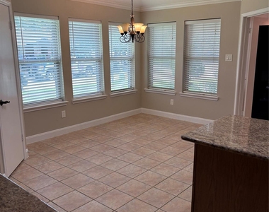 1402 Township Court - Photo Thumbnail 22