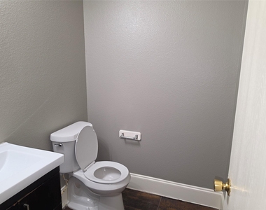 19705 Rustic Lake Lane - Photo Thumbnail 12