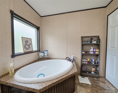 103 County Road 370 - Photo Thumbnail 23