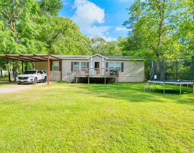 103 County Road 370 - Photo Thumbnail 3