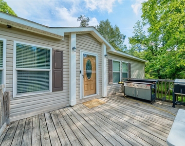 103 County Road 370 - Photo Thumbnail 5