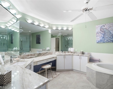 3420 Ballybridge Circle - Photo Thumbnail 18