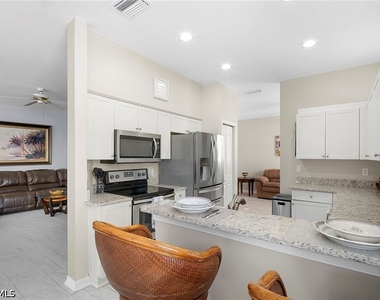 3420 Ballybridge Circle - Photo Thumbnail 13